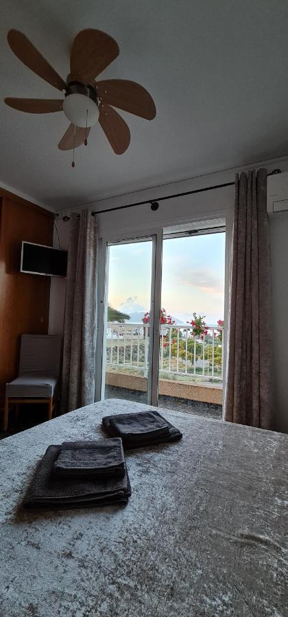 Sunrise Den, A Pie De Playa, Vista Al Mar Y Piscina Villa El Puerto de Mazarrón Eksteriør bilde